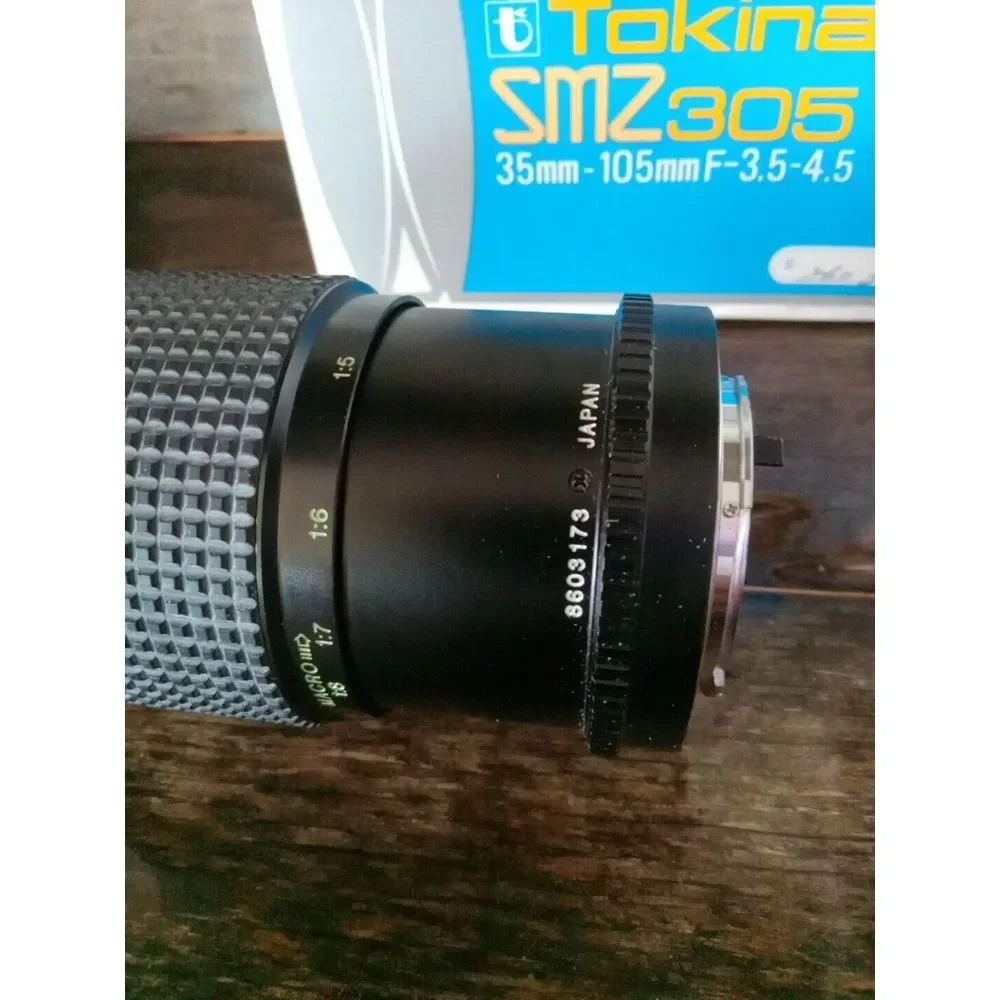 Tokina SMZ 305 35mm-105mm F-3.5-4.5 Camera Lens Filter Nikon F. AI. EL.FA.